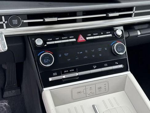 New 2026 Hyundai Santa Fe SEL image 24