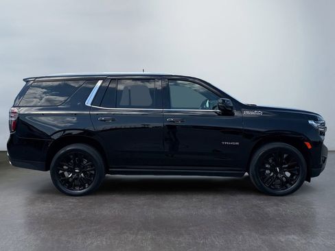 Used 2023 Chevrolet Tahoe High Country w/ Advanced Technology Package AWD/4WD image 2