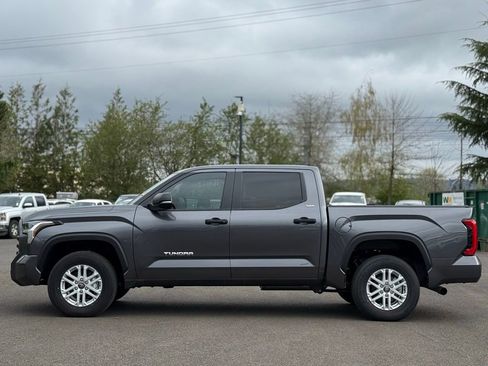 Used 2024 Toyota Tundra SR5 image 2