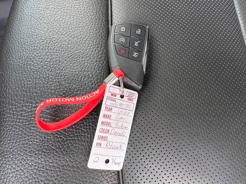 Used 2024 GMC Yukon Denali image 72