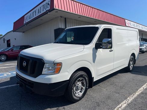 Used 2015 Nissan NV 3500 SV w/ Technology Package image 1