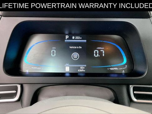 Used 2025 Hyundai Elantra Sport image 23