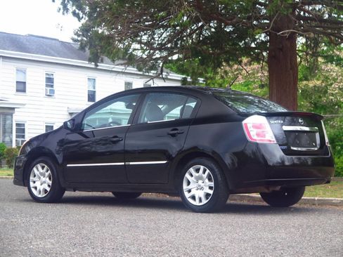 Used 2011 Nissan Sentra 2.0 S FWD image 3