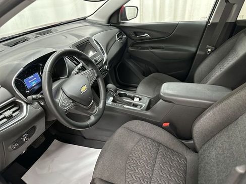 Used 2023 Chevrolet Equinox LT image 14