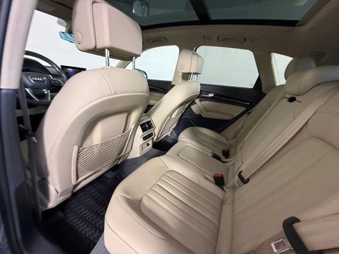 Used 2019 Audi Q5 2.0T Premium Plus w/ Premium Plus Package AWD/4WD image 29