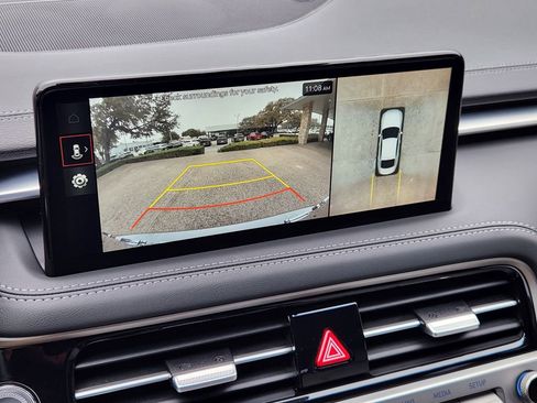 Used 2025 Genesis G70 3.3T Advanced w/ Sport Prestige Package image 16