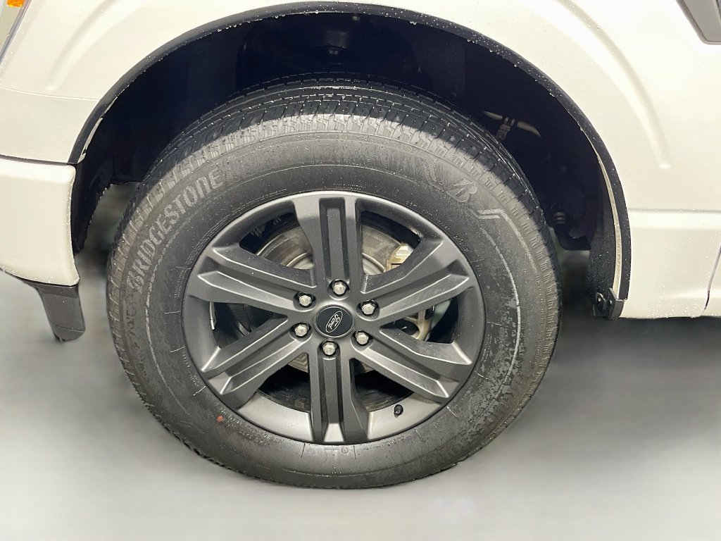 Used 2023 Ford F150 Lariat AWD/4WD image 11