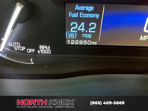 Used 2017 Cadillac XT5 Luxury FWD image 32