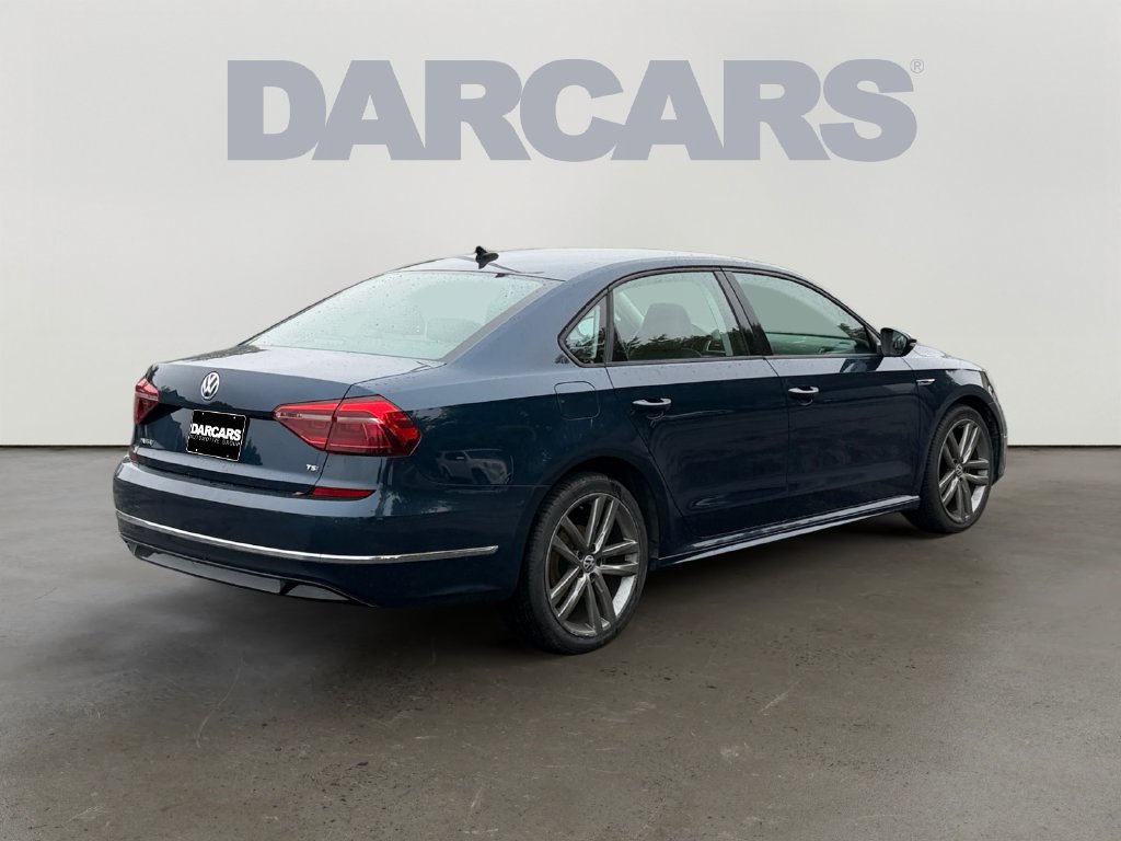 Used 2018 Volkswagen Passat 2.0T S FWD image 7