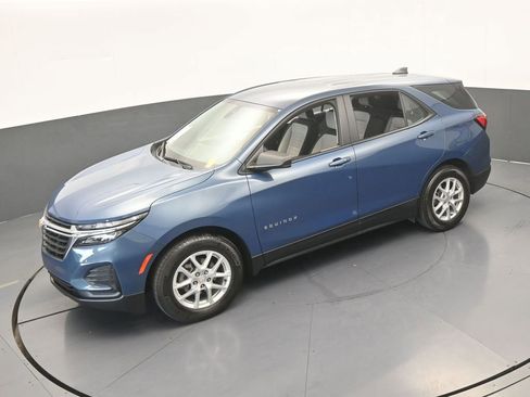 Used 2024 Chevrolet Equinox LS FWD image 41