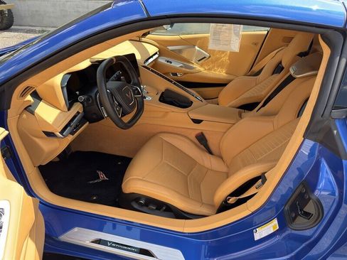 Used 2022 Chevrolet Corvette Stingray Premium Cpe w/ Z51 Performance Package image 18