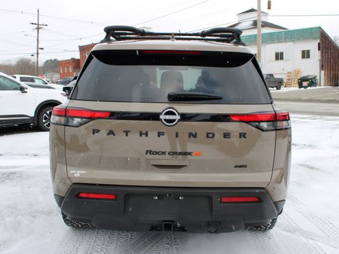 Certified 2025 Nissan Pathfinder Rock Creek image 4