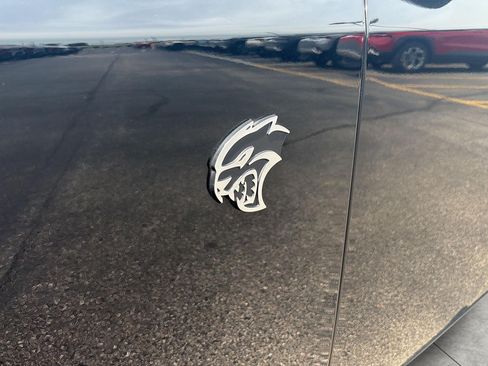 Used 2016 Dodge Challenger SRT Hellcat RWD image 14