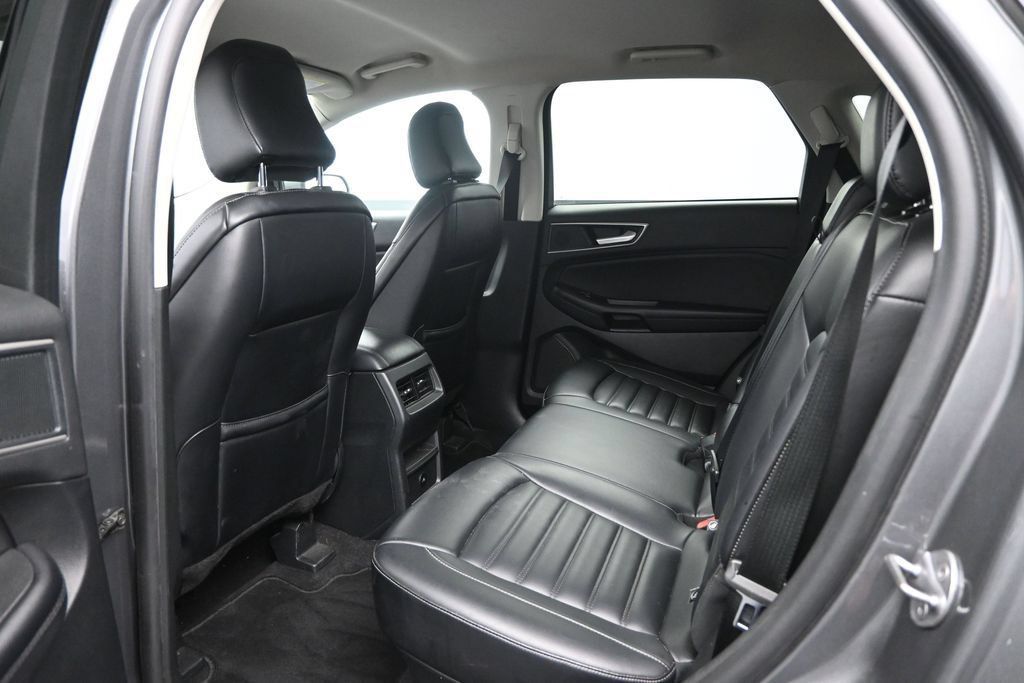 Used 2024 Ford Edge SEL AWD/4WD image 24