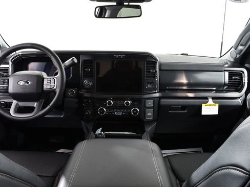 New 2026 Ford F350 Lariat w/ Black Appearance Package image 7