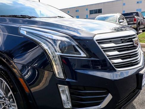 Used 2017 Cadillac XT5 Luxury w/ Driver Awareness Package image 20