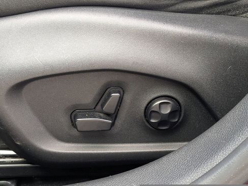 Used 2021 Jeep Compass 80th Special Edition image 20