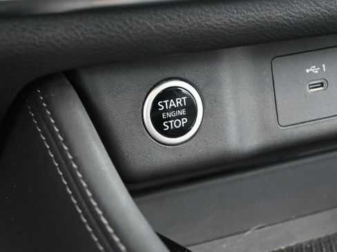 Used 2023 Nissan Rogue SL w/ SL Premium Package FWD image 20