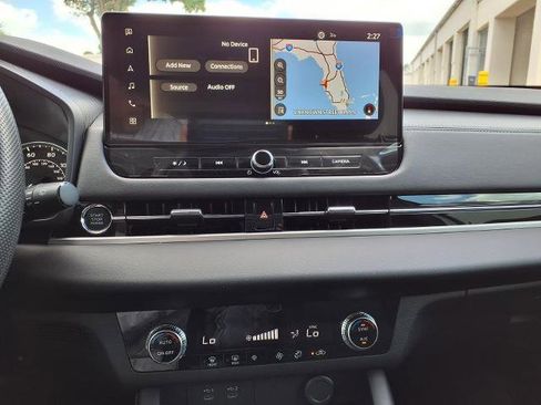 New 2026 Mitsubishi Outlander ES FWD image 16