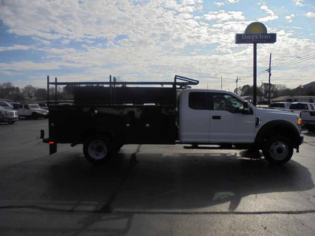 Used 2022 Ford F450 XL w/ Power Equipment Group RWD image 2