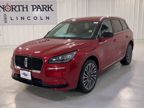 Used 2022 Lincoln Corsair AWD w/ Equipment Group 101A image 5