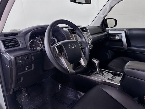 Used 2023 Toyota 4Runner TRD Sport image 9