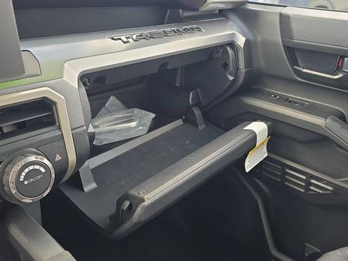 New 2026 Toyota Tacoma SR5 image 29