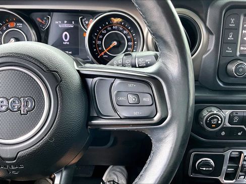 Used 2020 Jeep Wrangler Unlimited Sport AWD/4WD image 13