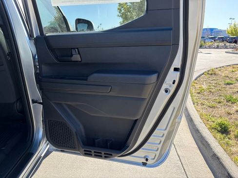 New 2026 Toyota Tacoma SR5 AWD/4WD image 12