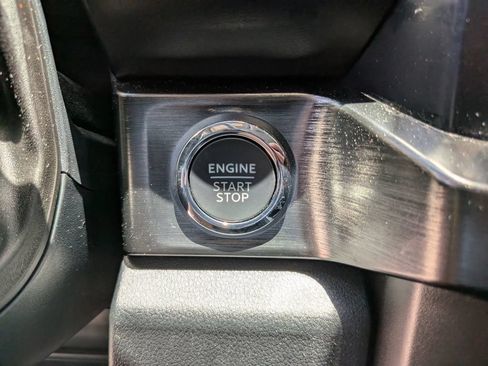 Used 2024 Ford F250 Lariat w/ Lariat Ultimate Package AWD/4WD image 24