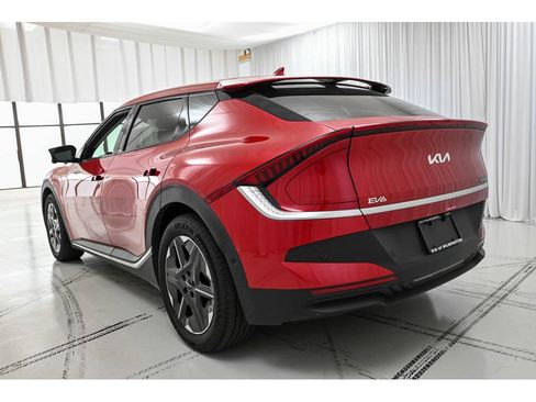 Certified 2025 Kia EV6 Light w/ Light LR Technology Package AWD/4WD image 5