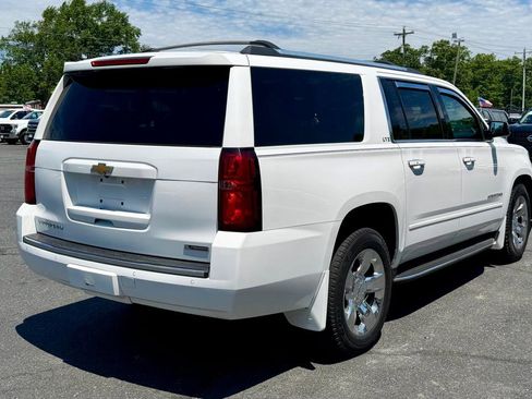 Used 2017 Chevrolet Suburban Premier AWD/4WD image 6