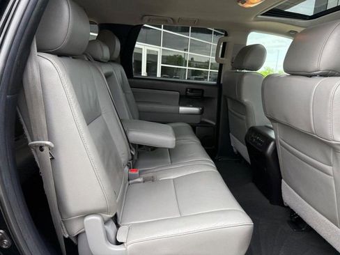 Used 2021 Toyota Sequoia SR5 w/ Premium Package AWD/4WD image 12
