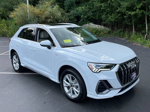 Used 2023 Audi Q3 2.0T Premium w/ Convenience Package AWD/4WD image 7