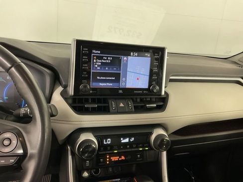 Used 2020 Toyota RAV4 Limited AWD/4WD image 20
