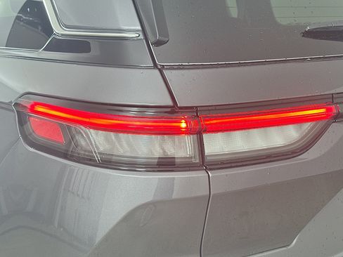 Certified 2025 Jeep Grand Cherokee Laredo X w/ Luxury Tech Group I AWD/4WD image 40