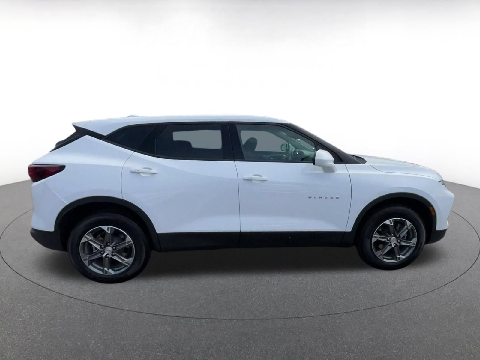 Used 2026 Chevrolet Blazer LT AWD/4WD image 15