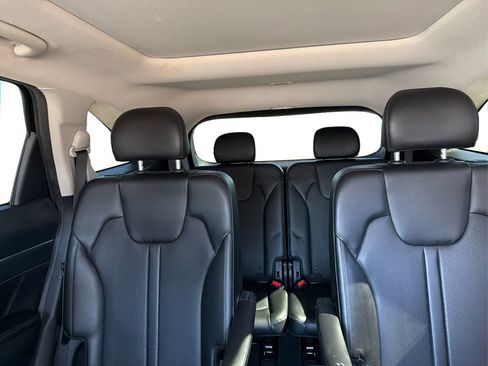 Used 2022 Kia Sorento SX image 16