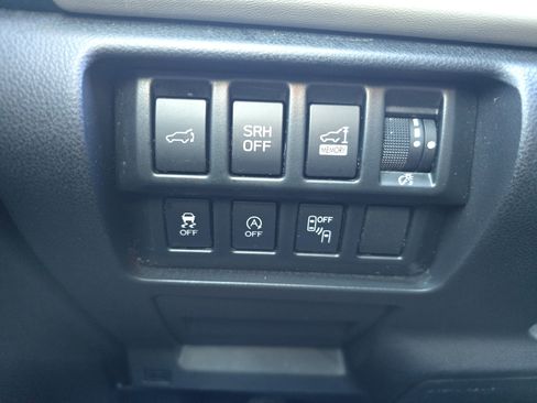 Used 2022 Subaru Forester Limited w/ Popular Package #2 image 24