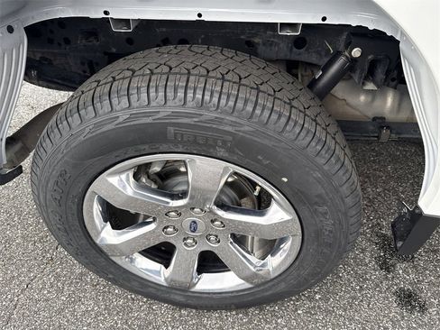 Used 2023 Ford F150 Lariat w/ Equipment Group 502A High image 19