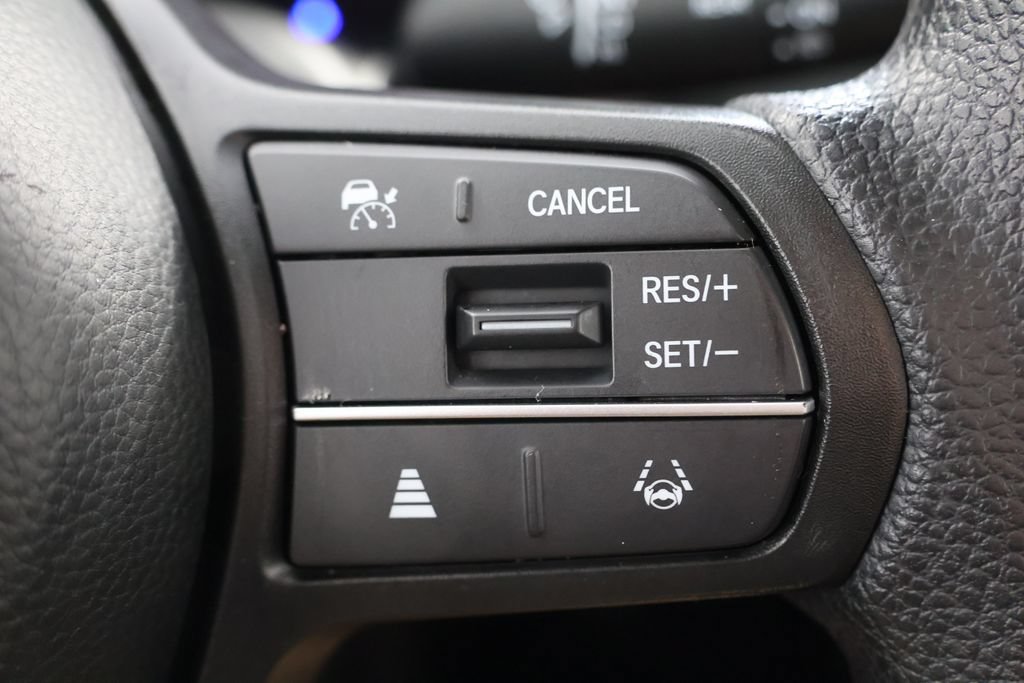 Used 2025 Honda HR-V LX image 12