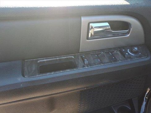 Used 2017 Ford Expedition Limited image 20