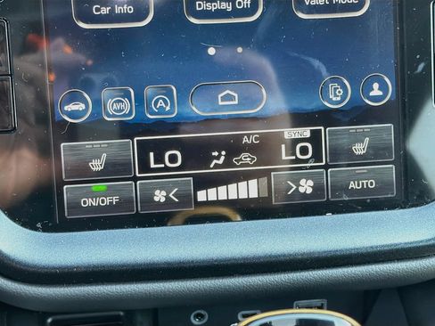 Used 2025 Subaru Outback Wilderness AWD/4WD image 22