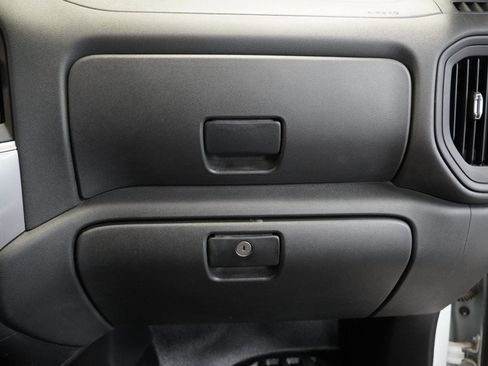 Used 2021 Chevrolet Silverado 1500 W/T w/ WT Value Package image 32