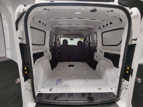 Used 2022 RAM ProMaster City Tradesman image 7