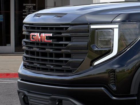New 2026 GMC Sierra 1500 Elevation image 14