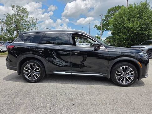 Certified 2026 INFINITI QX60 Luxe w/ Cargo Package FWD image 8