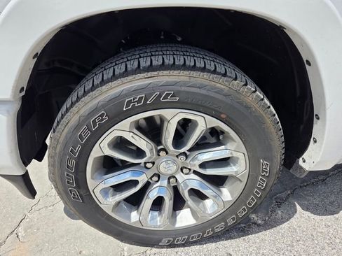 Used 2022 RAM 1500 Laramie w/ Sport Appearance Package RWD image 7