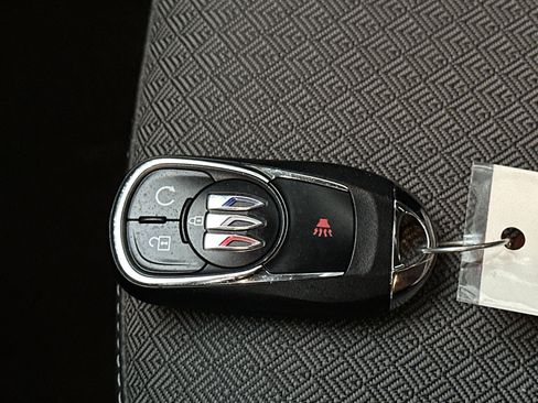 Used 2024 Buick Encore GX Preferred w/ Comfort Package AWD/4WD image 38