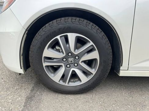 Used 2016 Honda Odyssey Touring Elite image 10